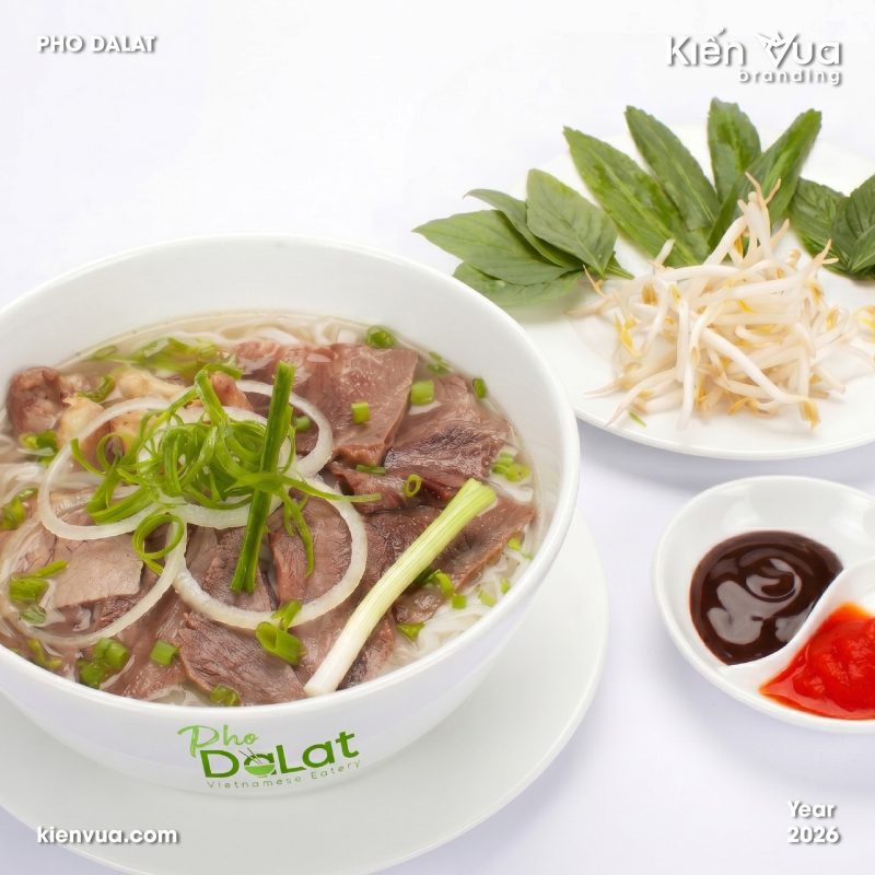 Mockup Logo Phở Đà Lạt 